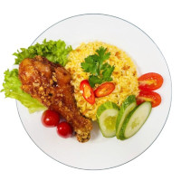 Cơm Chiên Gà Cháy Tỏi