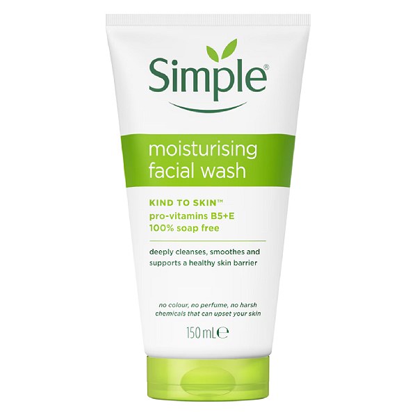 Sữa Rửa Mặt Simple Dưỡng Ẩm Dành Cho Da Thường 150Ml