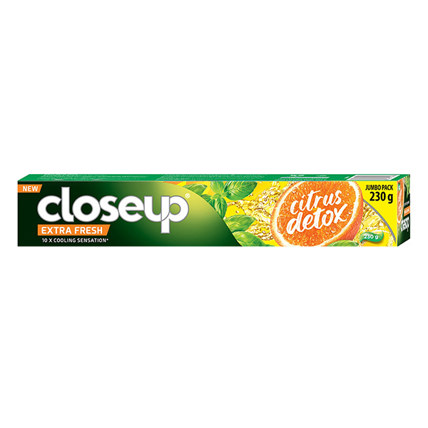Kem Đánh Răng Close Up Dầu Quất & Thảo Dược 230G