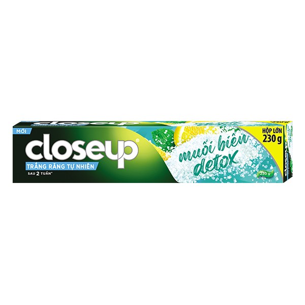 Kem Đánh Răng Close Up Detox Trắng Răng Muối Biển & Chanh 230G